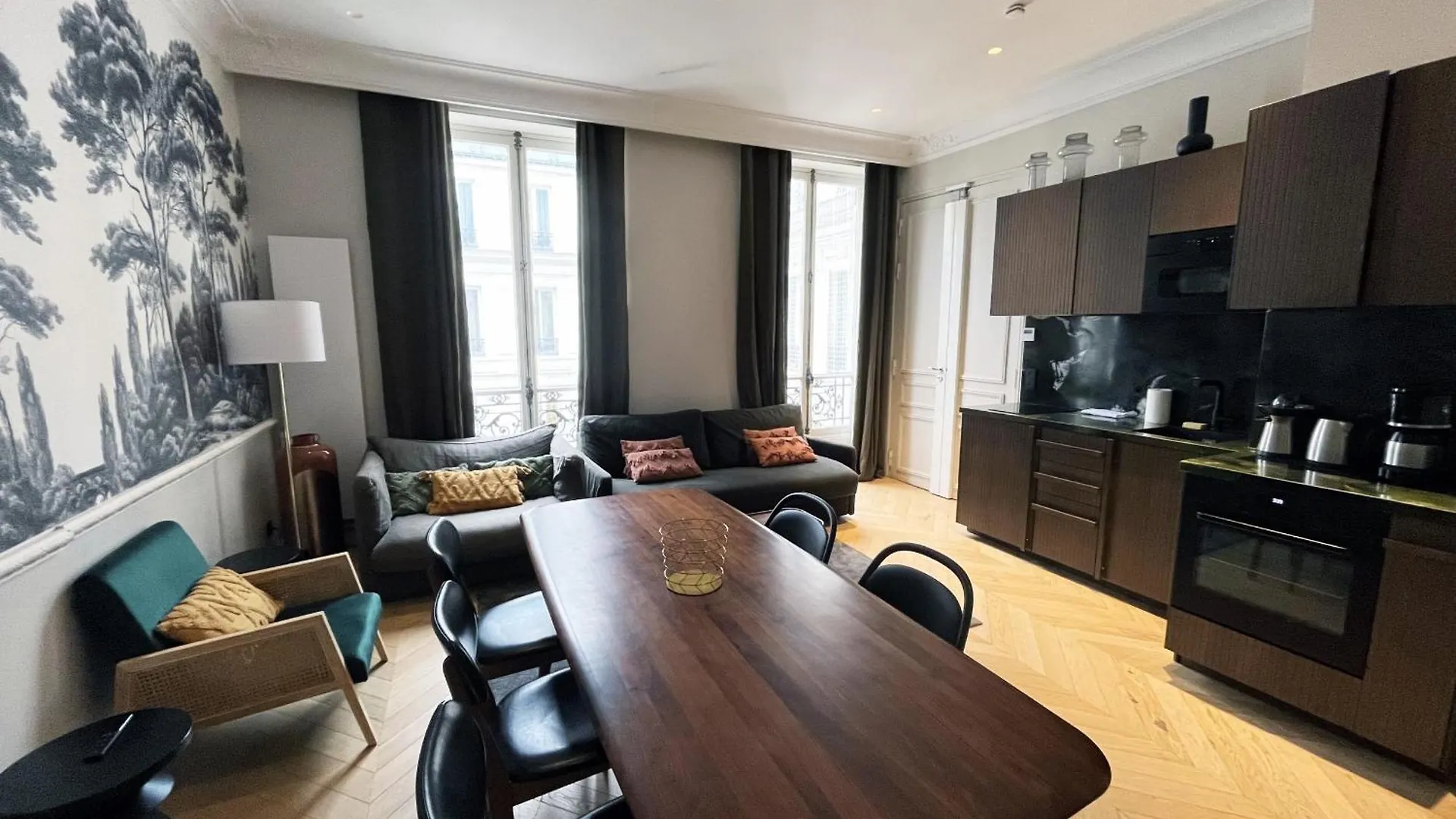 141 - Urban Beautiful Flat Near Champs-Elysees Paryż Francja